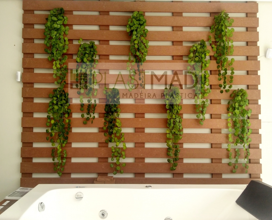 Jardim vertical com painel de madeira Plástica